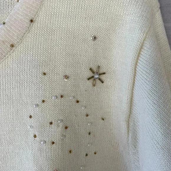 Quacker Factory Cream Sweater with Gold Sleigh Design - Picture 4 of 9